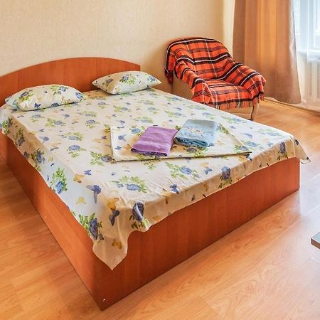 Квартира По Адресу Приозерная 8 Б Оболонь キエフ エクステリア 写真