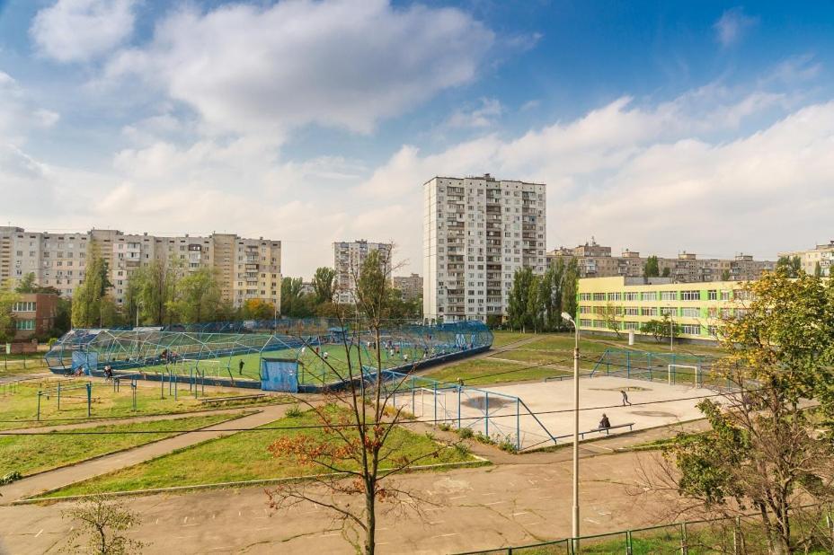 Квартира По Адресу Приозерная 8 Б Оболонь キエフ エクステリア 写真